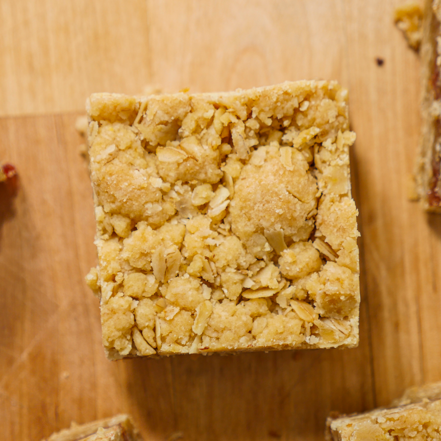 Berry Oat Crumble Bars