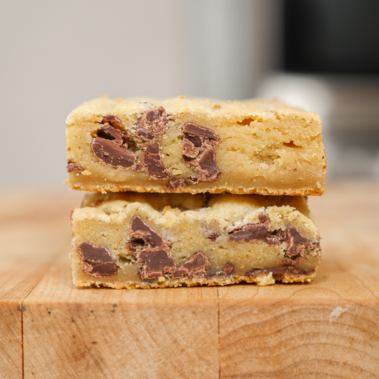 Chocolate Chip Blondie Bars